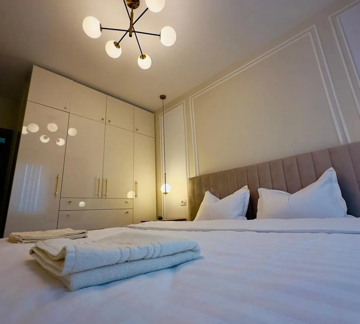 Big Nest - Artitude Apartments Bucharest 0*,  Romania